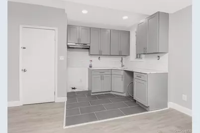 1893 Longfellow Avenue, Bronx, NY 10460 - Photo 23