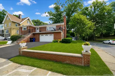 238 Van Cortlandt Park Avenue, Yonkers, NY 10705 - Photo 3
