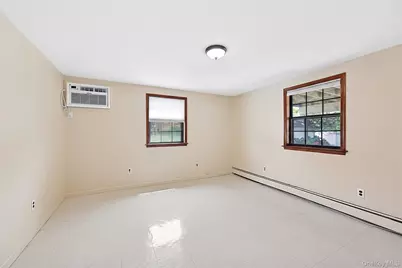 36 Osceola Avenue, Deer Park, NY 11729 - Photo 21