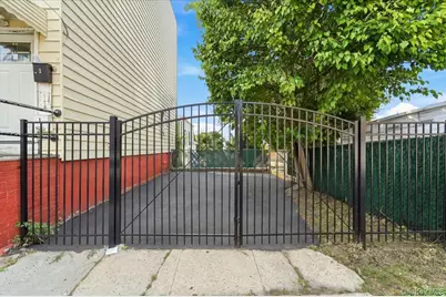 143 Oliver Avenue, Yonkers, NY 10701 - Photo 27