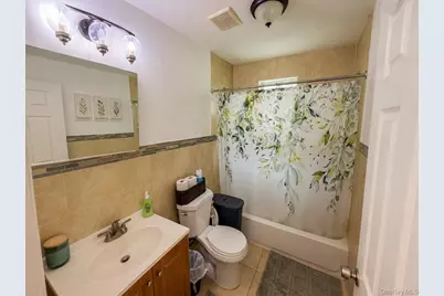 15038 Grand Central Parkway, Jamaica, NY 11432 - Photo 9