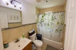 150-38 Grand Central Pkwy, Jamaica, NY 11432 - Photo 9