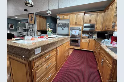 267 Dante Avenue, Tuckahoe, NY 10707 - Photo 13
