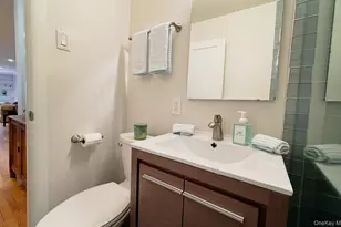 42-30 Douglaston Pkwy, Douglaston, NY 11363 - Photo 11