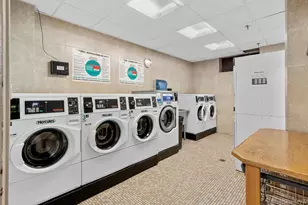 42-30 Douglaston Pkwy, Douglaston, NY 11363 - Photo 21