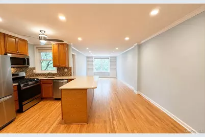 42-30 Douglaston Parkway #5L, Douglaston, NY 11363 - Photo 3