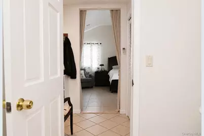 457 Sigmond Street, Freeport, NY 11520 - Photo 15