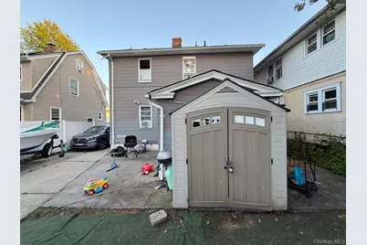 25 Webb Avenue, Hempstead, NY 11550 - Photo 7