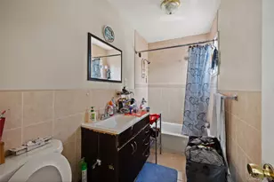 825 E 224th St, Bronx, NY 10466 - Photo 7