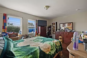 825 E 224th St, Bronx, NY 10466 - Photo 5