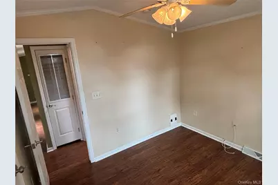 1661 Old Country Road #84, Riverhead, NY 11901 - Photo 19