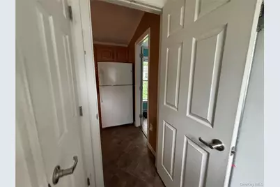 1661 Old Country Road #84, Riverhead, NY 11901 - Photo 27