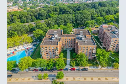 226-26 Union Turnpike #2R, Oakland Gardens, NY 11364 - Photo 21