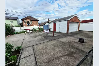 8333 251st Street, Bellerose, NY 11426 - Photo 27