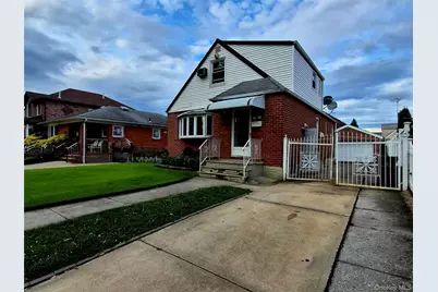 8333 251st Street, Bellerose, NY 11426 - Photo 5