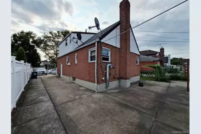 8333 251st Street, Bellerose, NY 11426 - Photo 29