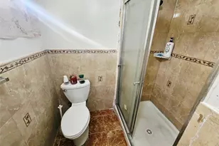 83-33 251st St, Bellerose, NY 11426 - Photo 23