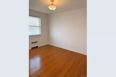 1019 116th Street, College Point, NY 11356 - Photo 11