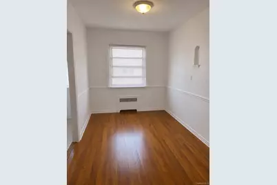 1019 116th Street, College Point, NY 11356 - Photo 5