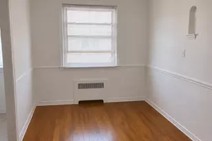 10-19 116th St, College Point, NY 11356 - Photo 5