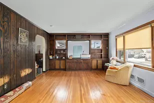 2975 Oceanside Rd, Oceanside, NY 11572 - Photo 5