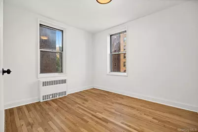 67-30 Clyde Street #3B, Forest Hills, NY 11375 - Photo 5