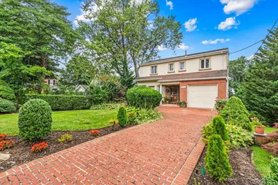 3850 Hillcrest Avenue, Douglaston, NY 11363 - Photo 3