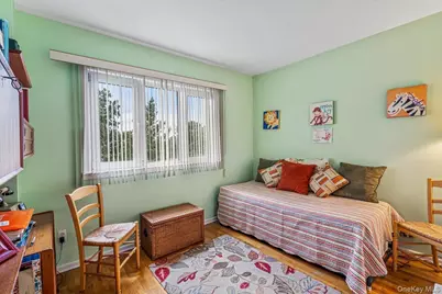 3850 Hillcrest Avenue, Douglaston, NY 11363 - Photo 21