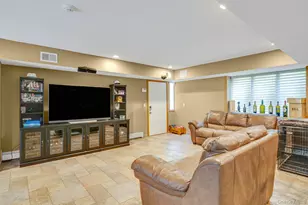 56 Old Homestead Rd, Port Jefferson, NY 11777 - Photo 19