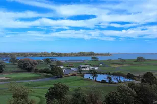 487 Links Dr E, Oceanside, NY 11572 - Photo 9