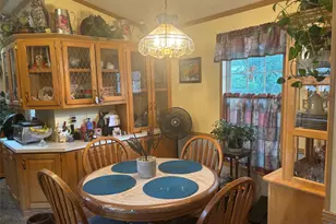 1661 Old Country Rd, Riverhead, NY 11901 - Photo 11