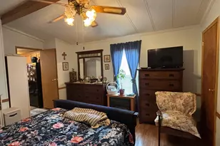 1661 Old Country Rd, Riverhead, NY 11901 - Photo 33