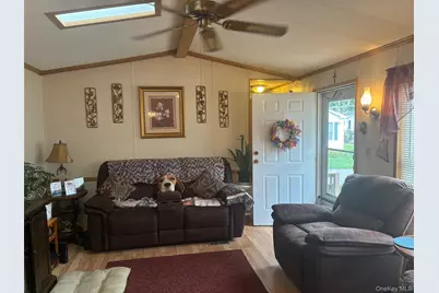 1661 Old Country Road #189, Riverhead, NY 11901 - Photo 9