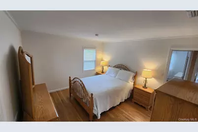 13 Longford Street, Huntington, NY 11743 - Photo 15