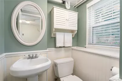 13 Longford Street, Huntington, NY 11743 - Photo 21