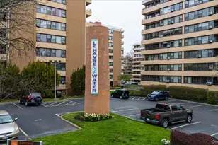 162-10 Powells Cove Blvd, Whitestone, NY 11357 - Photo 19