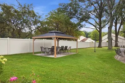 184 Long Hill Drive #A, Yorktown Heights, NY 10598 - Photo 11