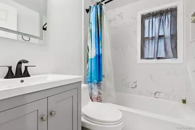 27 Atlantic Avenue, Hampton Bays, NY 11946 - Photo 23
