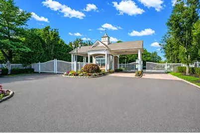 163 Hamlet Drive, Mount Sinai, NY 11766 - Photo 33