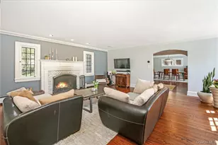 26 Earlwoode Dr, White Plains, NY 10606 - Photo 5