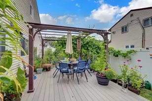 260 W 12th St, Deer Park, NY 11729 - Photo 33