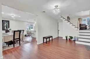 260 W 12th St, Deer Park, NY 11729 - Photo 7