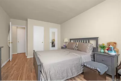 84-25 118 Street #3D, Kew Gardens, NY 11415 - Photo 5