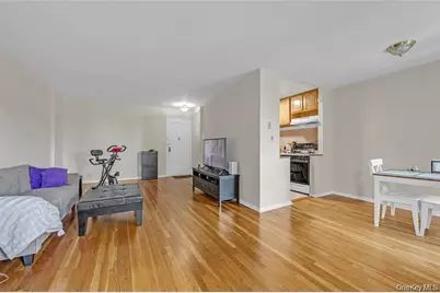 84-25 118 Street #3D, Kew Gardens, NY 11415 - Photo 3