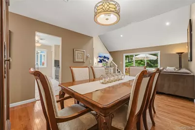 4001 Hickory Court, Peekskill, NY 10566 - Photo 9