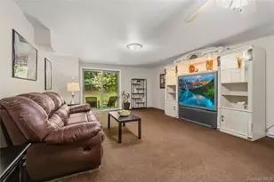 4001 Hickory Ct, Peekskill, NY 10566 - Photo 25