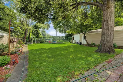 12 Saratoga Road, White Plains, NY 10607 - Photo 29