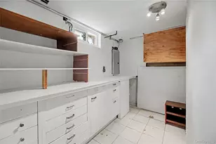 12 Saratoga Rd, White Plains, NY 10607 - Photo 21