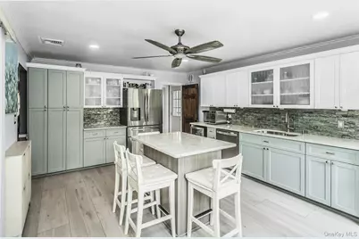 1491 Sycamore Avenue, Merrick, NY 11566 - Photo 3