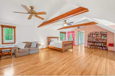 3 Oak Court, Hampton Bays, NY 11946 - Photo 25